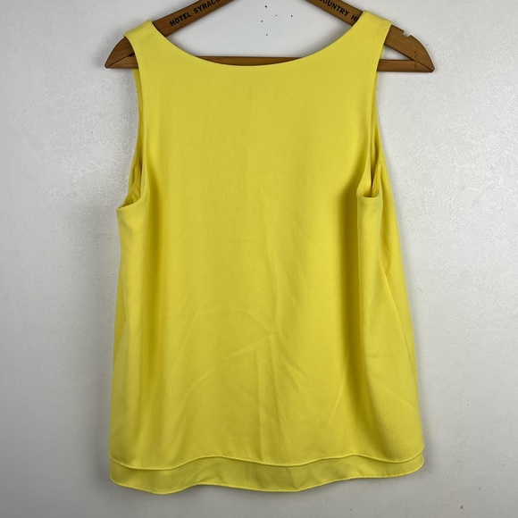 Banana Republic Yellow Sleeveless Blouse Scoop Neck Medium - Picture 4 of 9